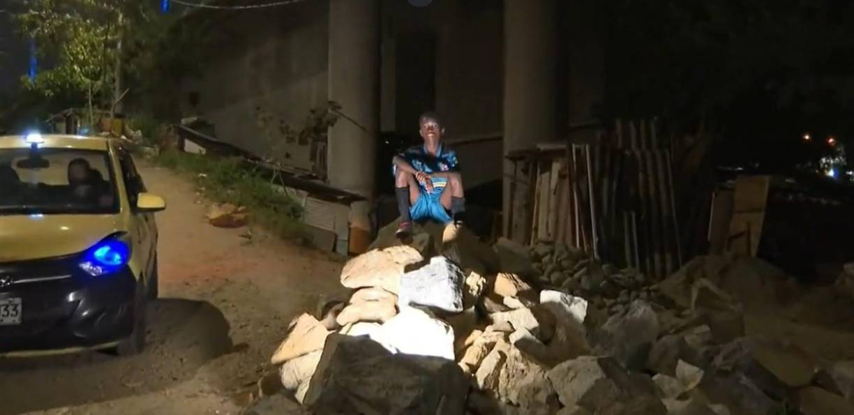 “Muchas veces no voy a entrenar porque no tengo medias ni comida, pero hago el esfuerzo por conseguirla y seguir adelante. Me echo la bendición cada vez que voy a jugar. Otro de mis sueños es poder sacar a mi familia de la pobreza”, contó Sebastián.