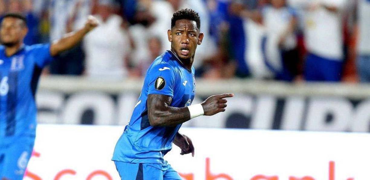 Romell Quioto: Una parte de la afición se ilusiona con ver al “Romántico” en la zona de ataque de Honduras para el duelo de este martes ante los ticos. 