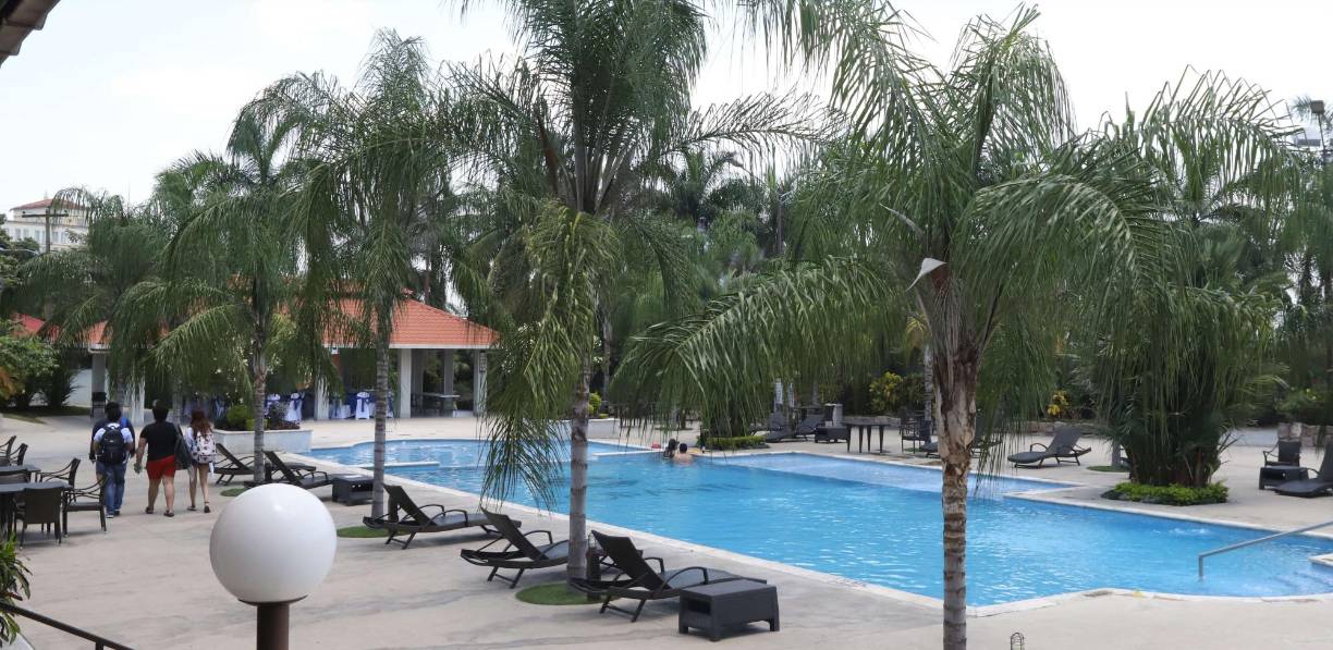 El Hotel Copantl ofrece pasadías a L600 por adulto, de los cuales 200 son consumibles. Y L300 por niño con un consumo de 100 lempiras incluido.