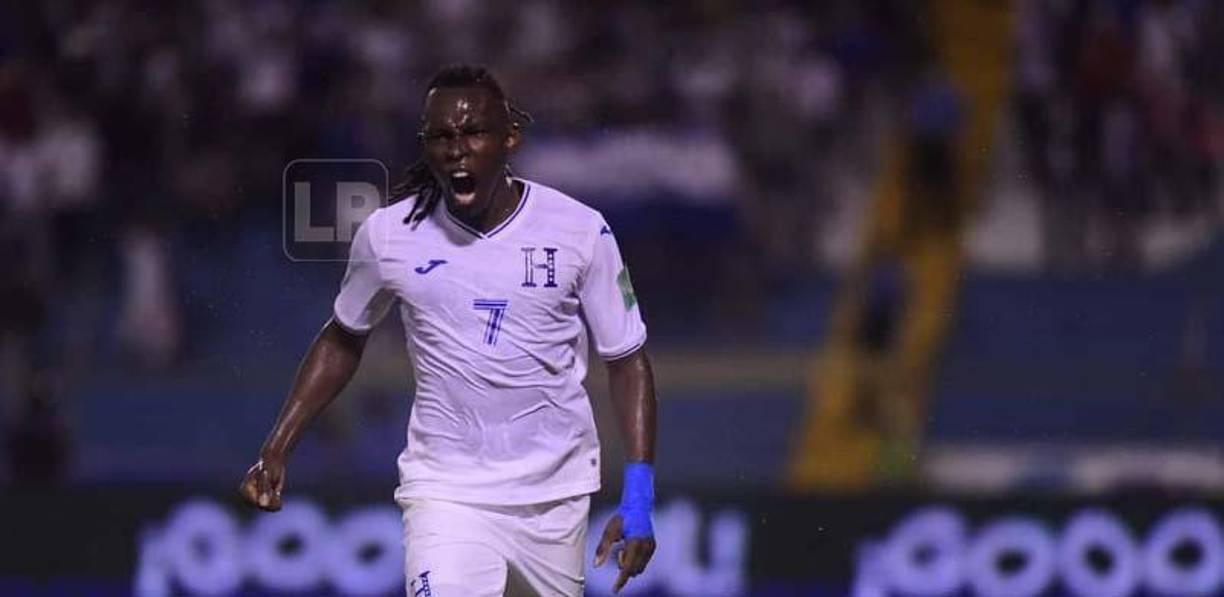 Alberth Elis: El veloz jugador hondureño anotó en el choque contra Panamá y es de los jugadores más queridos por los aficionados catrachos. Es casi un hecho que estará en el ataque de la H ante Costa Rica.