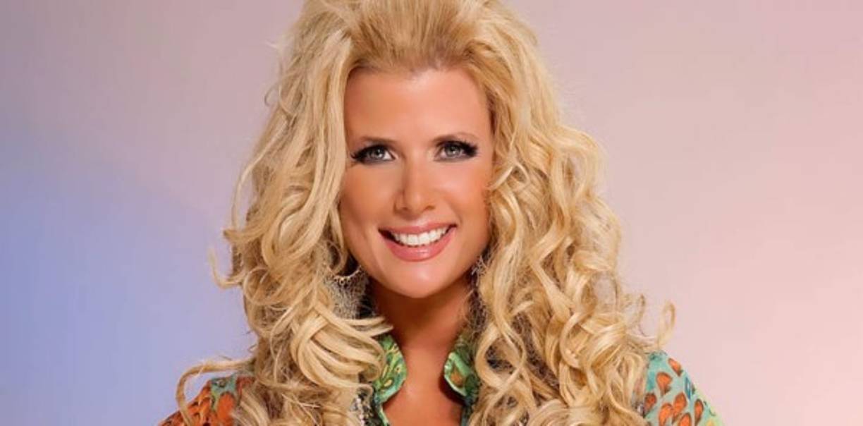 A más de una década de haber dejado el show, Sissi mantiene la belleza que la caracterizó en el popular programa.