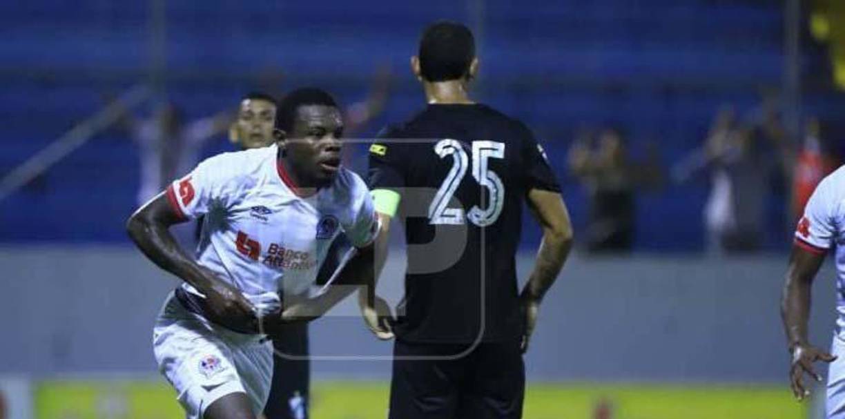 José Antonio García: Defensor de 23 años de que milita en el Olimpia. El zaguero ha tenido diferentes procesos en las selecciones de Honduras.