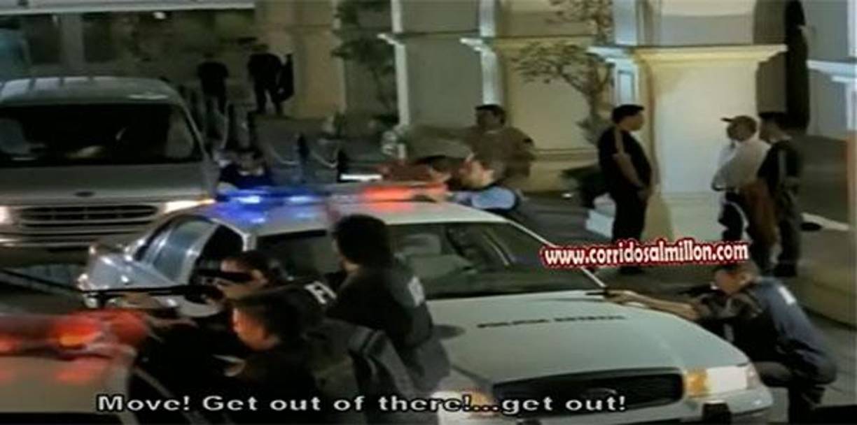 Según la trama, Edgar es un tipo generoso, fiel a sus amigos y mujeriego. Tiene la costumbre de trabajar solo y es implacable con sus enemigos. Describe que La Barbie es un narco capaz de asesinar a sangre fría, si la ocasión lo amerita.