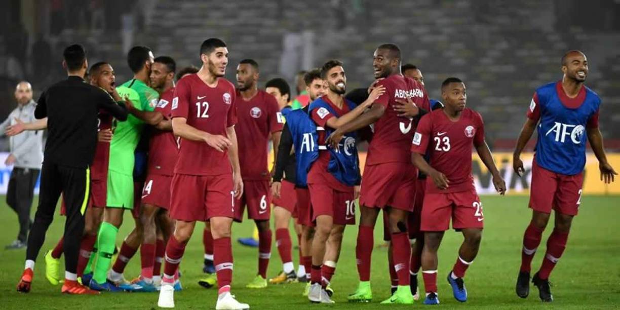 Qatar - La selección qatarí fue la primera clasificada al Mundial 2022, pero sin jugar, ya que será el anfitrión del evento y en automático recibió su boleto de entrada.