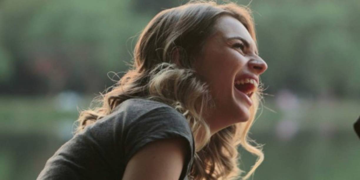 Dibujo #2<br/><br/>Si elegiste la segunda opción, tu personalidad se asocia con la primavera. Eres una persona cálida, honesta y sensible. A ti no te gusta aparentar, y siempre deseas estar en ambientes a donde sientes pertenencia.<br/><br/>Eres alegre pero sencilla, te gusta disfrutar de los pequeños placeres de la vida: un paseo al aire libre, un libro con café, o una tarde en familia. Eres también una persona empática, que ama con sinceridad y siempre está cuidando de los demás.