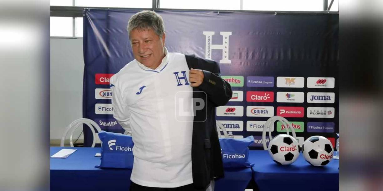 El ‘Bolillo‘ Gómez fue presentado como nuevo entrenador de la Selección de Honduras.