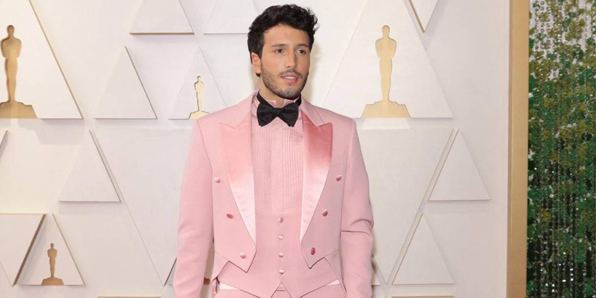 Los famosos latinos imponen su fuerza y estilo en la alfombra roja de los premios más importantes de la industria del cine, los Premios Óscar 2022. 