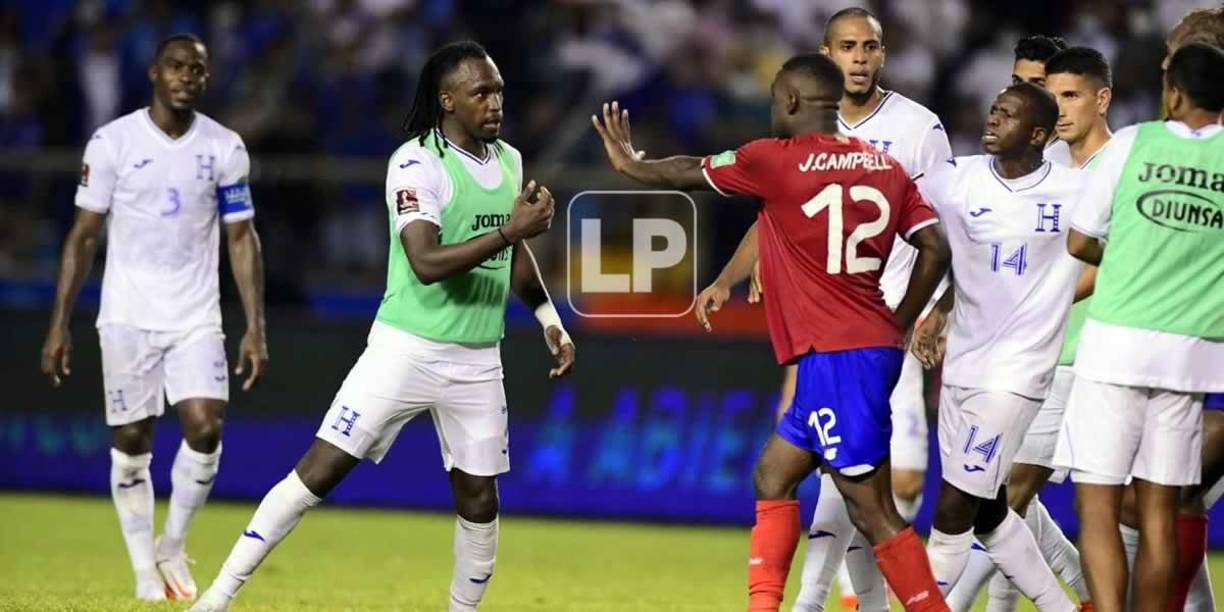 Alberth Elis y Joel Campbell se enfrentaron en el zafarrancho.