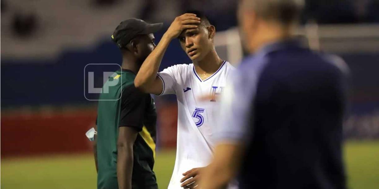 El adiós de Fabián Coito entre insultos, tristeza de jugadores y sufrimiento de la afición