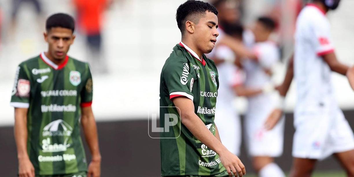 Los jugadores del Marathón no la pasaban bien en el campo.