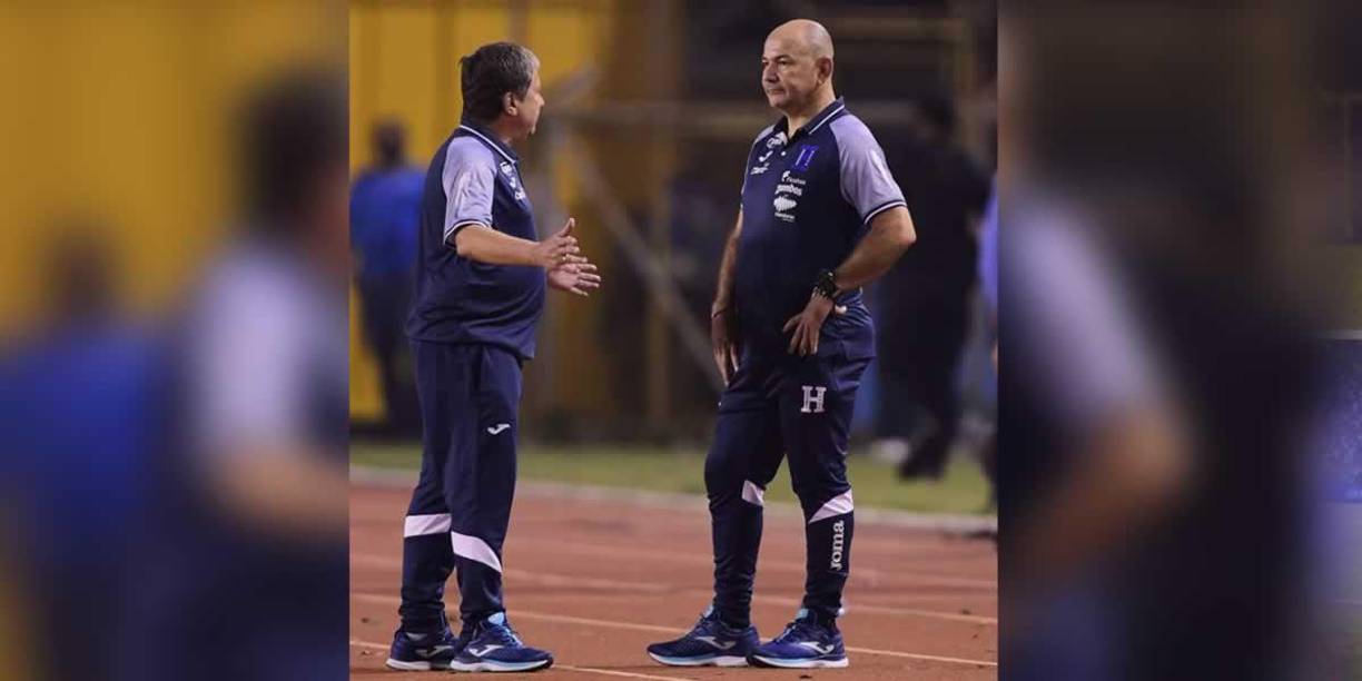 ‘Bolillo‘ Gómez no entendía lo que ocurría en el campo después de ir ganando 2-0 y que Panamá remontara 2-3.