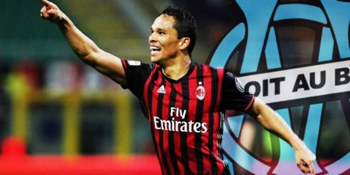 Carlos Bacca: está muy cerca de cerrar su etapa en el AC Milan. Según apunta en Francia, el Olympique de Marsella de Andoni Zubizarreta estaría tan interesado en hacerse con los servicios del punta colombiano que prepararían una oferta .