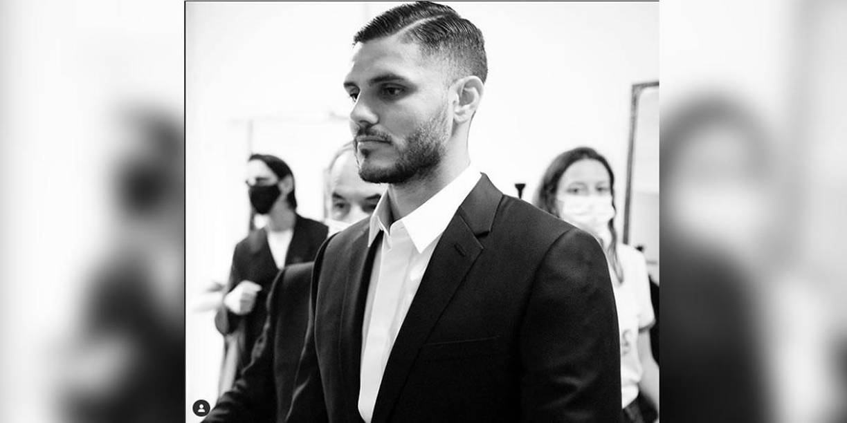 Mauro Icardi le pidió a Wanda “que cierren los dos la cuenta de Instagram, pero antes ella tiene que postear una foto de la pareja o de la familia y que él le promete portarse bien y fidelidad eterna”, ha continuado declarando Yanina Latorre ante la incredulidad del resto de los presentes que no entienden cómo, después de haberle sido infiel, el futbolista se pone exigente.