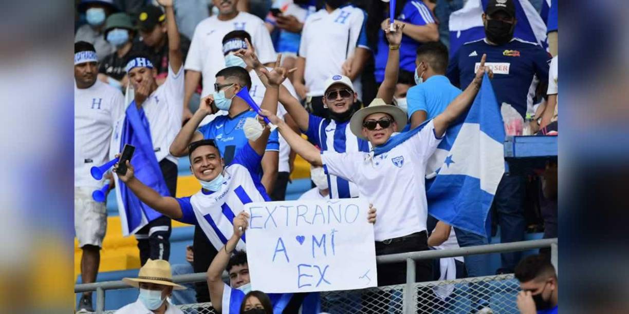 Las imágenes del ambientazo en el estadio Olímpico en el Honduras-Costa Rica