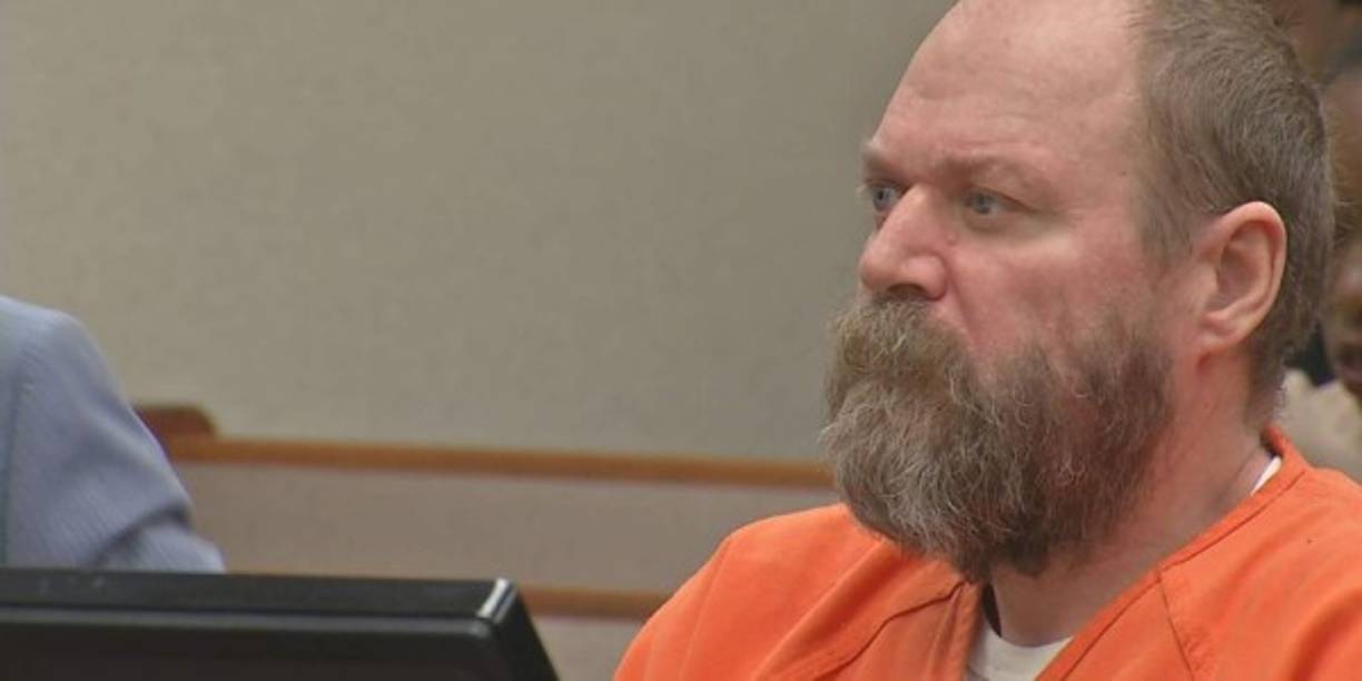 'Los actos de violencia racista no pueden ser tolerados en nuestro país hoy en día', añadió en un comunicado.