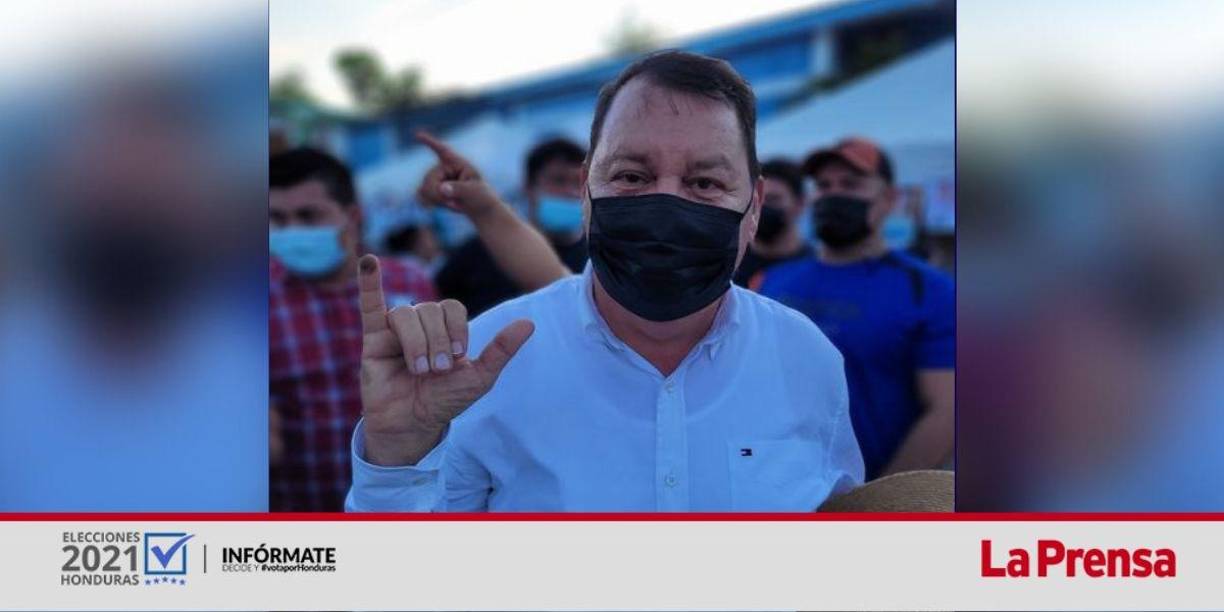 Raúl Ugarte se encarrila a extender su mandato en Pimienta, Cortés, con el Partido Nacional.