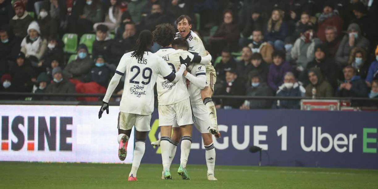 Su festejo de ‘Panterita‘ y duros duelos: las fotos del tercer gol de Alberth Elis en la Ligue 1