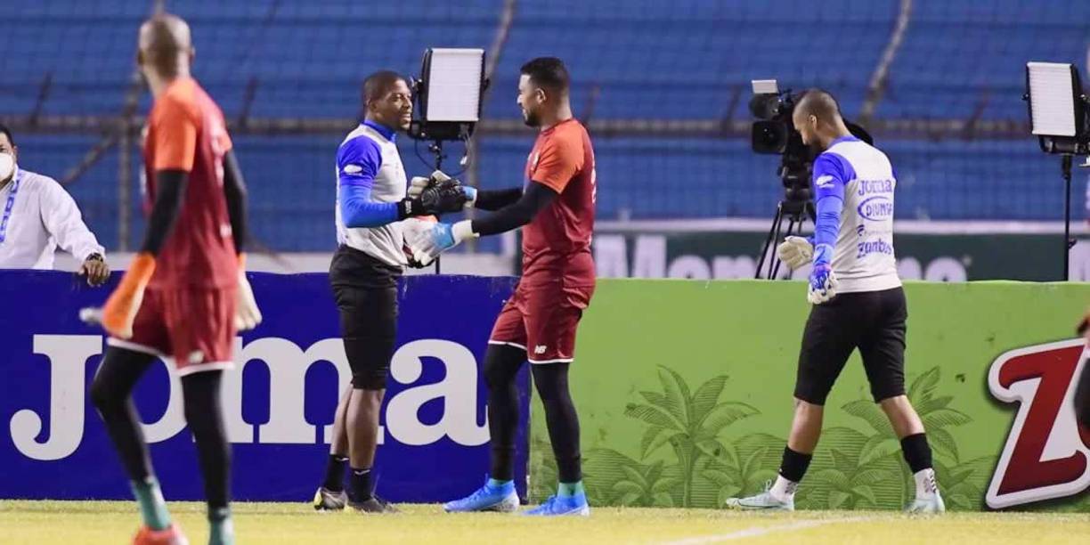 El portero panameño también se acercó a saludar a Luis ‘Buba‘ López.