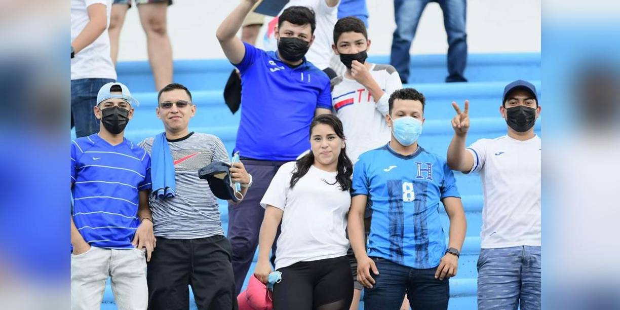 Las imágenes del ambientazo en el estadio Olímpico en el Honduras-Costa Rica