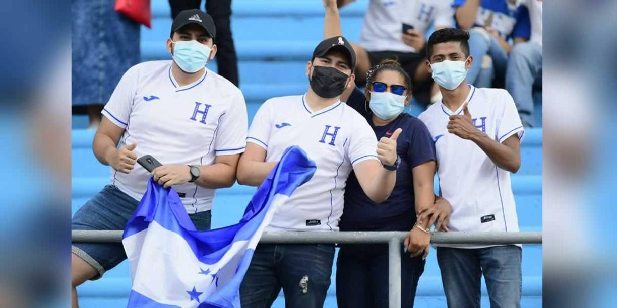 Las imágenes del ambientazo en el estadio Olímpico en el Honduras-Costa Rica