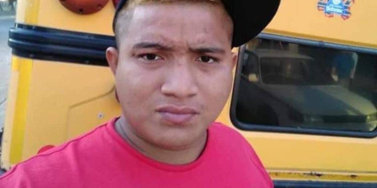 <b>Wimer Girón (35) - Motorista de bus urbano</b>Cubría la ruta San Judas y centro de La Ceiba cuando el 11 de octubre de 2021 un sujeto que se hizo pasar como pasajero sacó su arma de pronto y le disparó. Al momento del ataque la unidad iba llena de pasajeros. Tras el hecho se informó que lo ocurrido pudo ser por la extorsión ante amenazas al sector transporte.