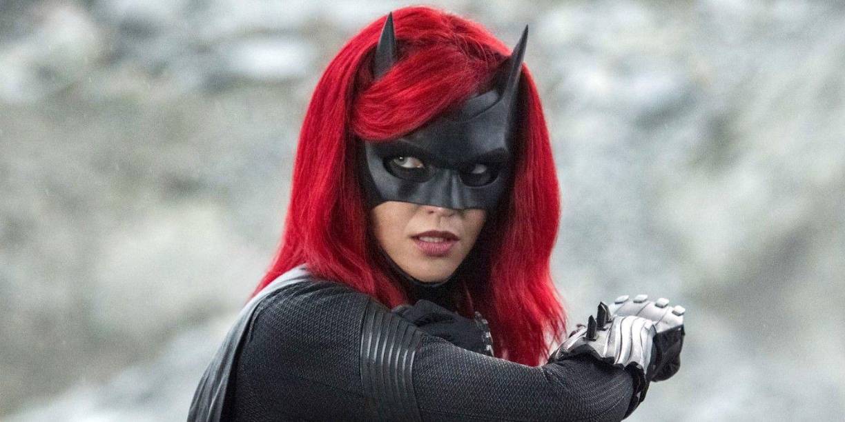 “Se iba cuando quería y llegaba cuando quería. Él abusó de mujeres, y como consecuencia, como la protagonista de un show, yo mandé un email pidiendo una política de no gritar que ellos declinaron”, añadió.