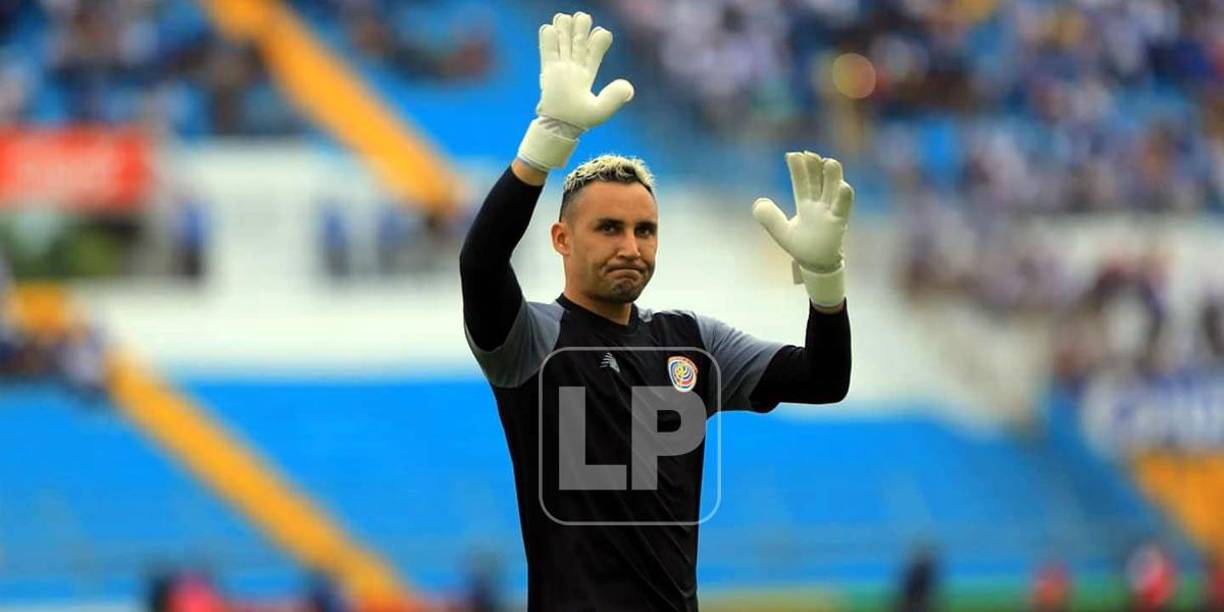 Keylor Navas fue bien recibido por los hondureños en el estadio Olímpico. 