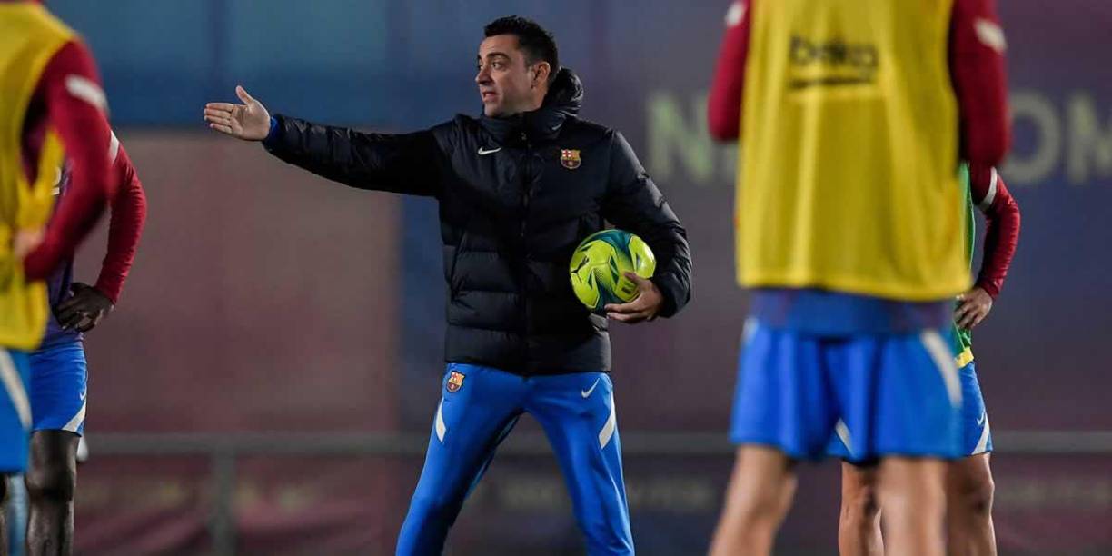 Tras la destitución de Ronald Koeman, el Barcelona se vuelve a ilusionar con el regreso desde Qatar del hijo pródigo, Xavi, capitán del equipo que ganó la última Champions azulgrana en 2015.