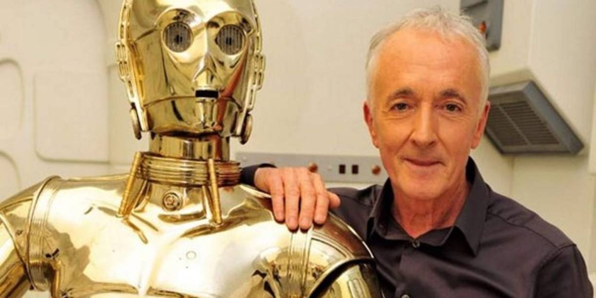 Anthony Daniels fue el actor que le dio vida a este imprudente, desesperante y fastidioso personaje de las películas de Star Wars, C-3PO.