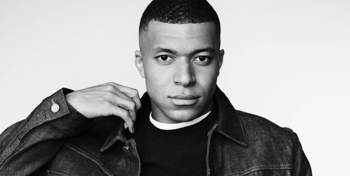 La casa francesa Dior ha elegido al futbolista Kylian Mbappé como su último embajador de la fragancia Sauvage.