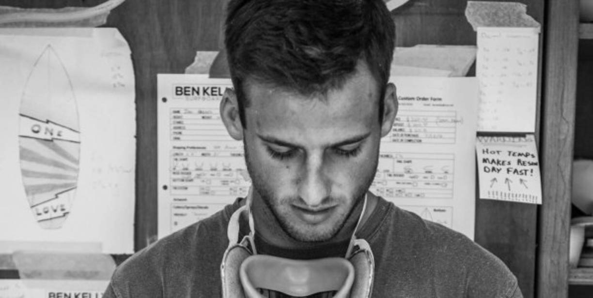 Alrededor de las 2 de la tarde, el joven fue atacado por un tiburón que le causó graves heridas que le produjeron la muerte inmediata.