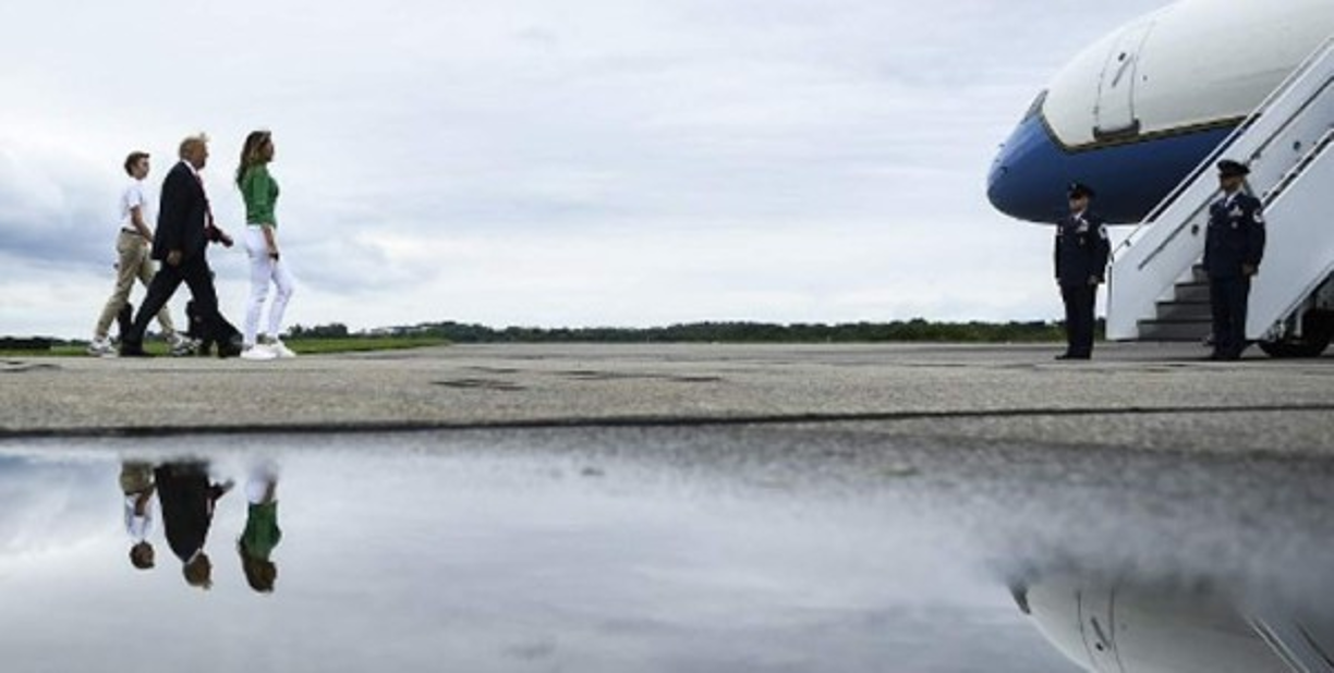 Trump descargó su ira contra Omarosa luego de que esta divulgara varias grabaciones que registró en secreto en la Casa Blanca. El magnate la tildó de 'delincuente', chiflada, perdedora' y terminó diciéndole 'perra'.