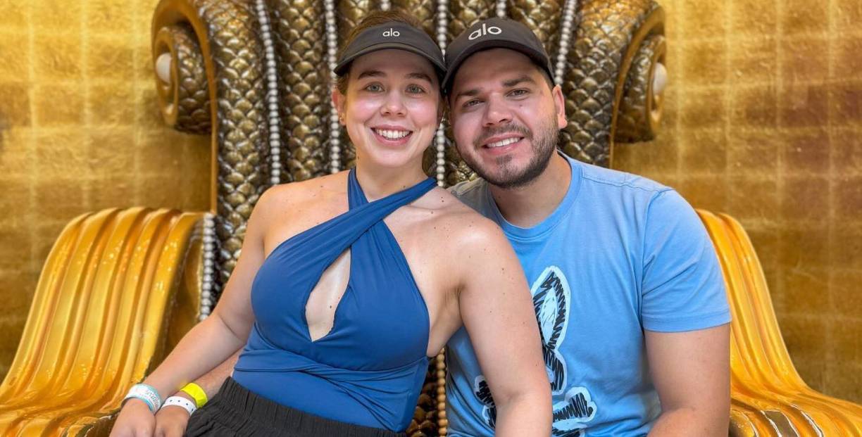 Antonia Botero, miembro de la famosa familia de Los Chicaneros, anunció que está esperando su primer hijo junto con su pareja, Chavy. La colombiana compartió la feliz noticia a través de varios videos y fotografías en redes sociales.