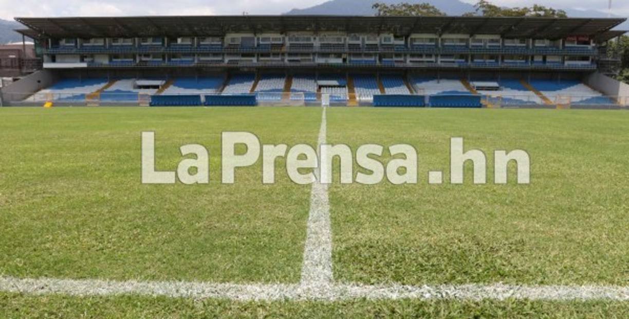 El estadio Morazán puede albergar 18 mil personas, pero han puesto a la venta 17 mil para la batalla entre hondureños y ticos.