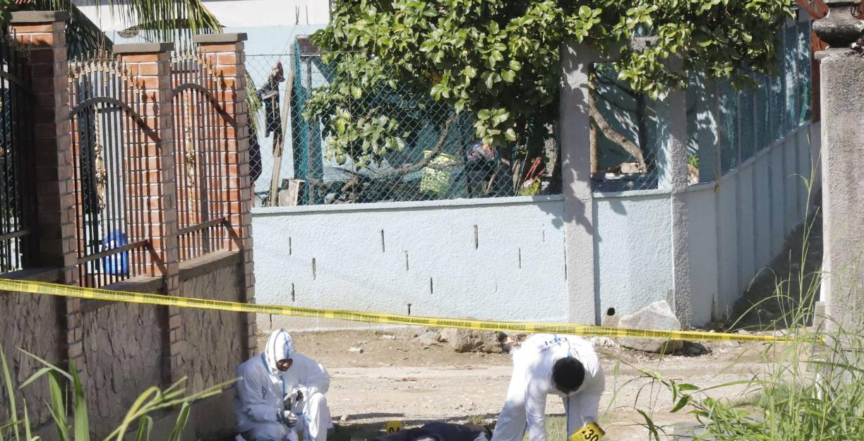 Pobladores estaban consternados porque aseguraron que las cinco víctimas eran trabajadores y no se relacionaban con ningún cartel.