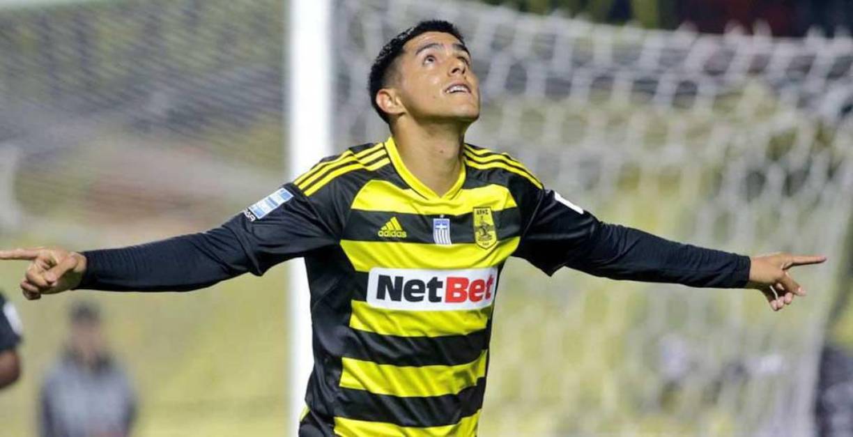 El mismo portal ya había anunciado del interés del Rangers, Anderlecht y Manchester United, este último lo tiene en la mira luego de que un cazatalentos lo observara cuando anotó un golazo olímpico ante el Olympiakos.