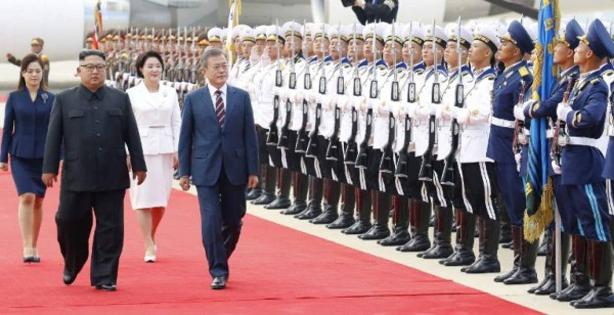 El presidente surcoreano, Moon Jae-in, fue recibido como toda una estrella.