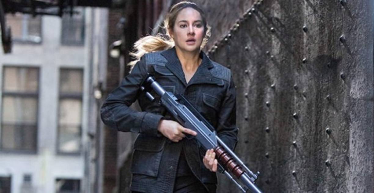 La actriz, nominada al Globo de Oro de Actriz de Reparto por su trabajo la cinta Los Descendientes, transmitió todo el suceso por Facebook Live.