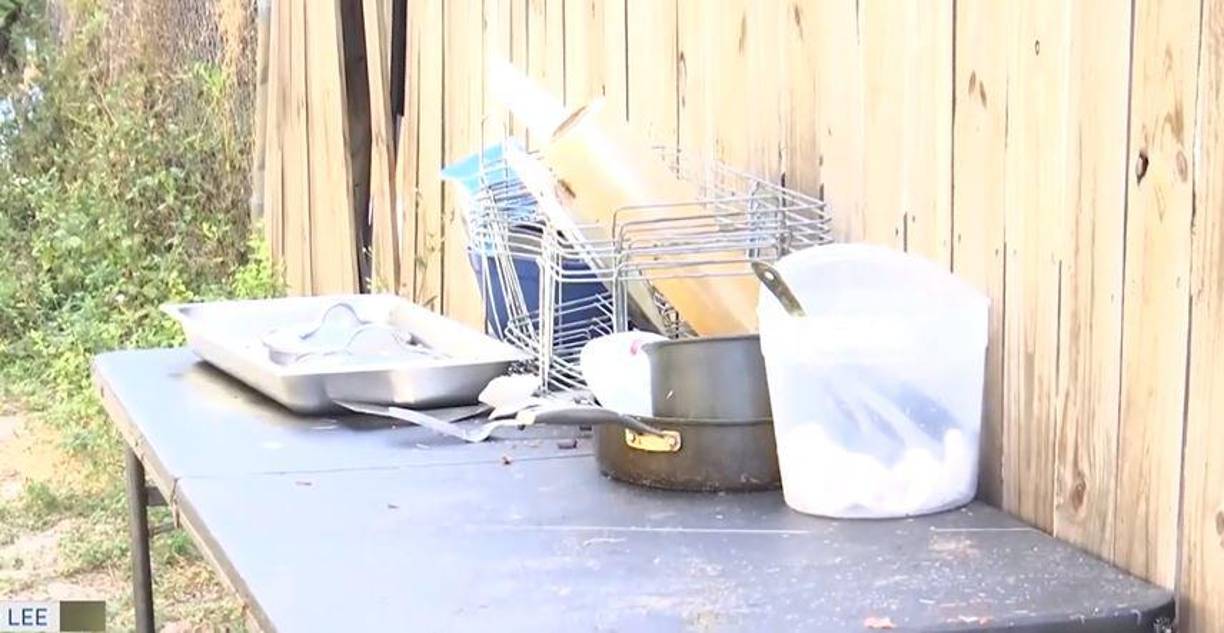 Utensilios utilizados por la familia de Dina para la venta de comida. 