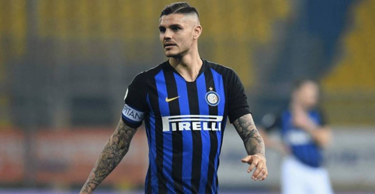 Mauro Icardi: De acuerdo con el Corriere dello Sport, Nápoles y Juventus están al acecho para hacerse con los servicios del argentino que fue dado de baja en el Inter de Milán.