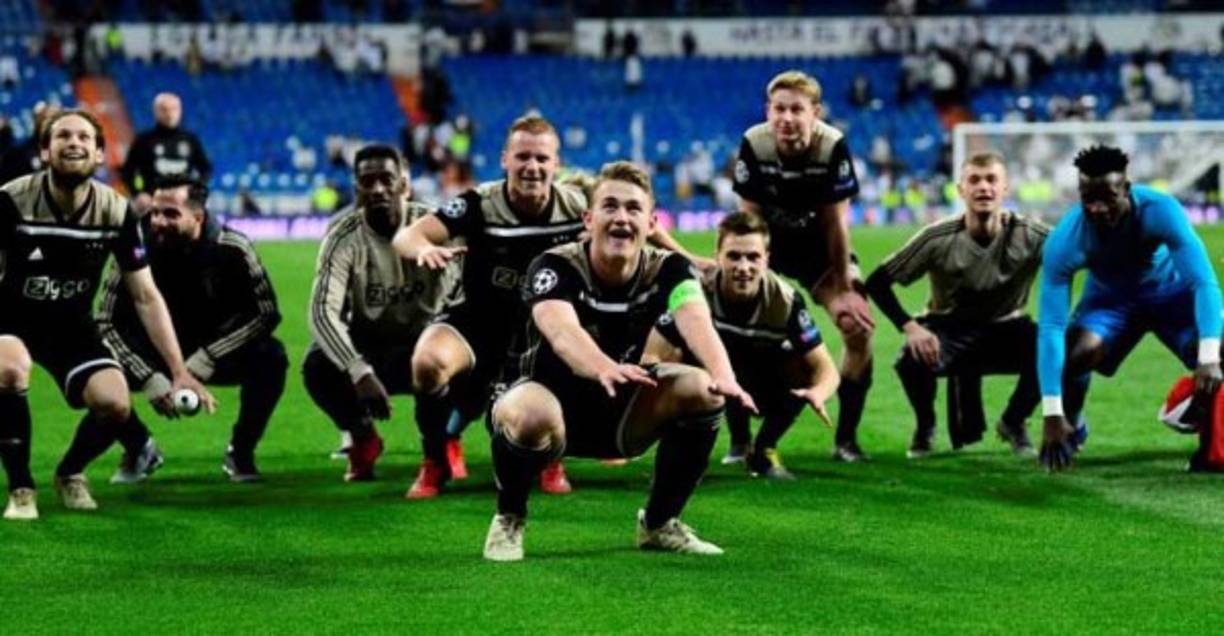 El Ajax terminó con el reinado de más de 1.000 días del Real Madrid en la Champions con una victoria histórica (4-1) en el Santiago Bernabéu, este martes en la vuelta de octavos,