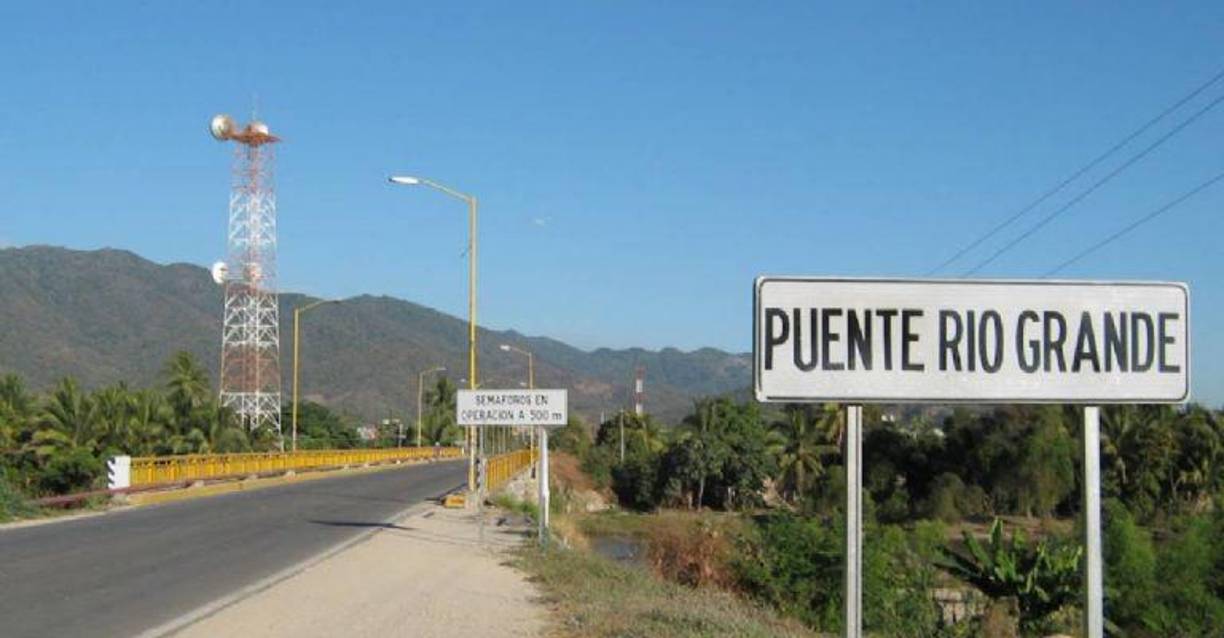 Sin embargo, hasta el momento se han recibido seis denuncias aunque se mencionan hasta 14 posibles víctimas, quien estan entre los 17 y 45 años, y se dirigían al balneario de Puerto Escondido.