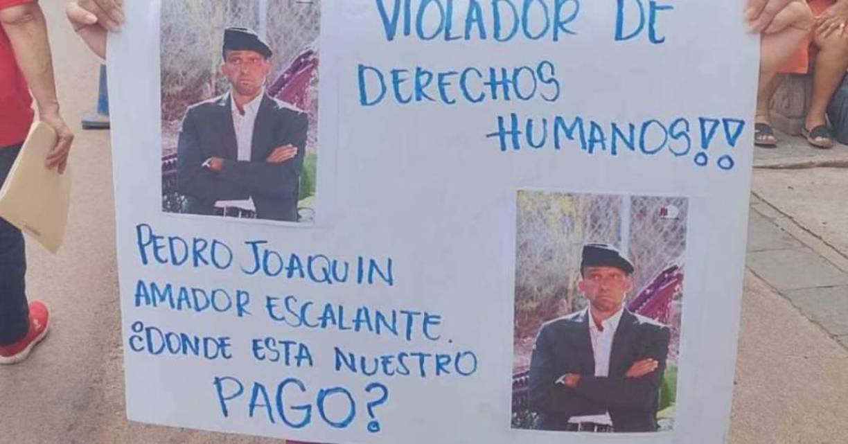 Aunque sigue apoyando a su progenitora, lo que realmente le molestó fue la forma en que se llevaron a cabo los hechos. “No me gustó”, puntualizó.