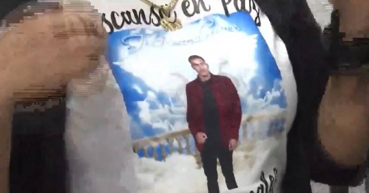 González nos contó que Cortés estaba hablando por teléfono con Conny Privado, prima del joven, en el momento en que lo mataron a tiros. 