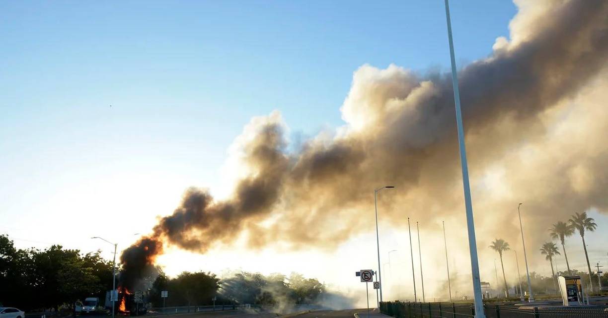 Ovidio Guzmán López, “El Ratón”, junto a su hermano Joaquín Guzmán López, es acusado en Estados Unidos por cargos de asociación delictuosa relacionados con drogas ilícitas.
