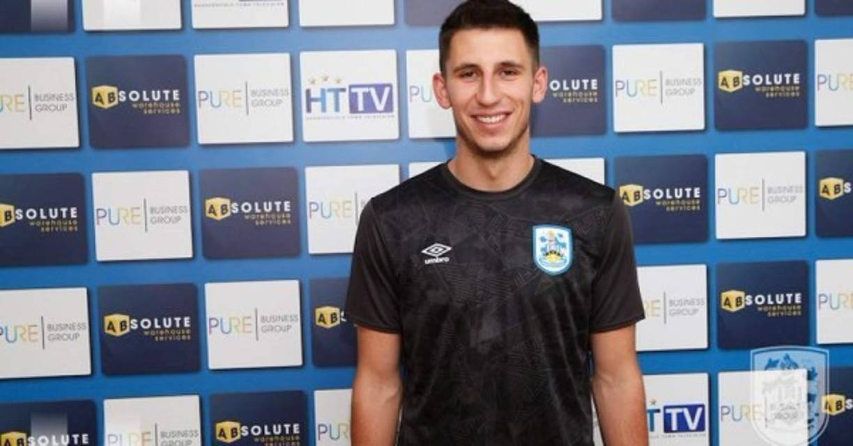 El Huddersfield obtiene la cesión del guardameta polaco Kamil Grabara por una temporada. Llega procedente del Liverpool.