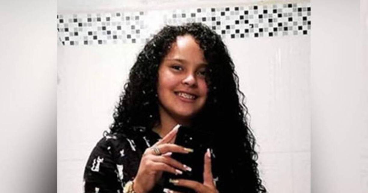 De acuerdo con la Policía, Dulce, junto a sus cómplices, David Dagoberto Fúnez Canelas (26) y Roni Abizaí Murillo Flores (18), autores materiales, planeó el crimen contra Lesby Aracely Interiano en 2019, una empresaria hotelera de la zona occidental.