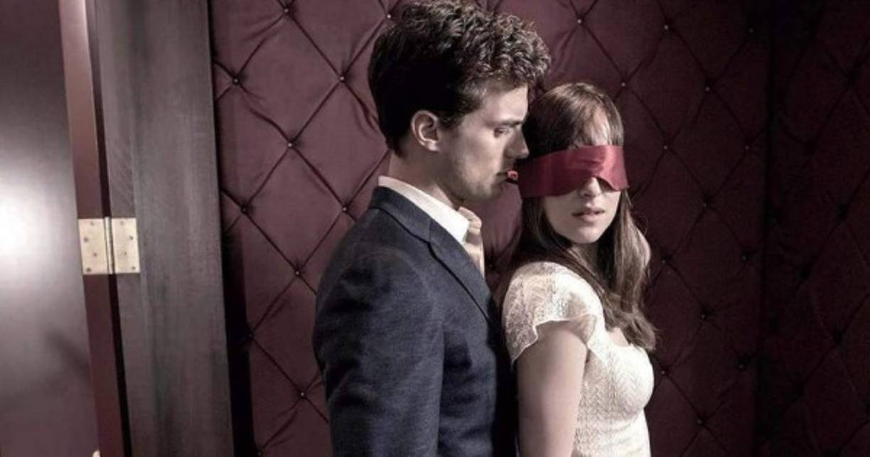 Este jueves todos los hondureños disfrutarán del estreno de la esperada cinta '50 Sombras más Oscuras', la cual se desprende del éxito taquillero '50 Sombras de Grey'.<br/><br/>Por eso le dejamos algunas imágenes de la película que le harán suspirar.