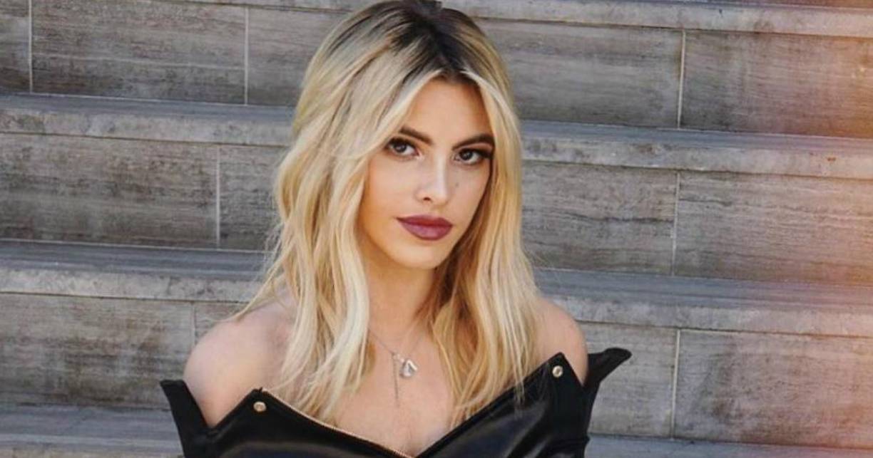 “Decídanse si quieren seguir haciendo sus carreras, en primer lugar, con sus familias en Venezuela. Los usan, les pagan y después los abandonan”, advirtió el mandatario.