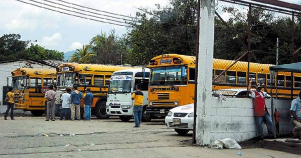 Este nuevo grupo de maleantes se hace llamar “R7”.